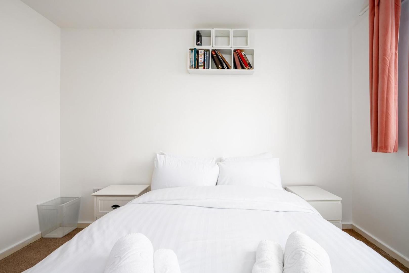 Vakantiehuis Guestready - Tranquil Retreat Near The Royal Docks *
